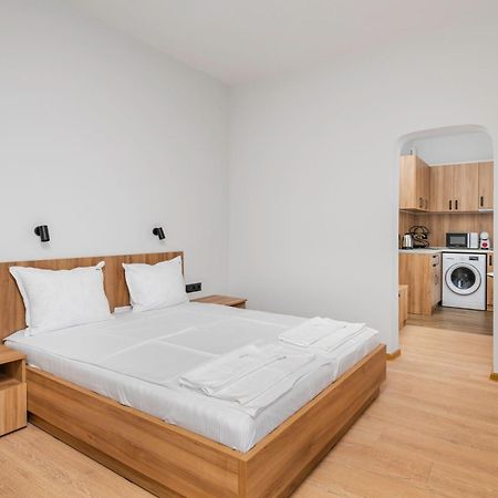 Cozy Flats Near Alexander Nevski Cathedral By Flat Mаnager Σόφια Εξωτερικό φωτογραφία
